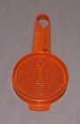 1689-1 Tupperware Sift It Flour