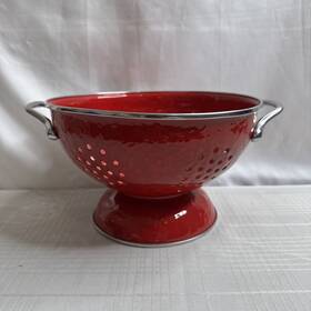 Golden Rabbit 619199274446 Colander Enamelware 3 Quart Solid Red Speckled Swirled New Read