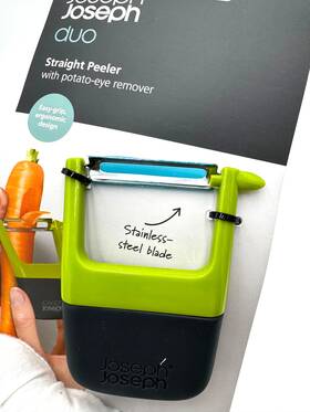 851673 Joseph Duo Straight Peeler Ergonomic Design Easy Grip Kitchen Utensils