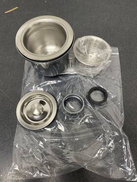 Bst-1-st-1 Kraus Stainless Steel Basket Strainer Set