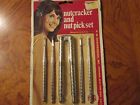 41327072202 N-a Hmq H.m Quackenbush Nutcracker