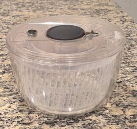Oxo 705353095795 Large Salad Spinner - Clear Used