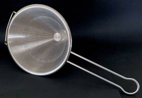 R Sle 004293232182 New Rosle Stainless Steel Conical Strainer With Wire Handle 7.1 Inch Model 23218