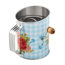 33658 The Pioneer Woman 3-cup Stainless Steel Tin Flour Sifter With Acacia Wood Crank