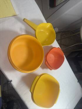 1200-11 Tupperware Retro Kitchen Bowl Set Without Lids Multi Color As Is Vtg Grannys