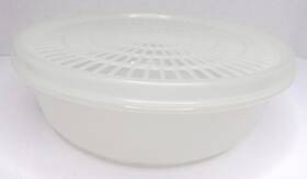 1830-5 Tupperware Vintage Strainer Colander Bowl With Lid Clear 8 In
