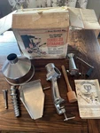 Vtg Squeezo 400 Ts Strainer Juicer Garden Way Hand Crank Canning All Metal Orig.. Fixed Price $119.99.