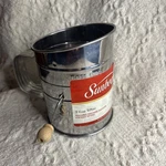Sunbeam Flour Sifter 3CUP Metal 8566 New!. Fixed Price $10.00.