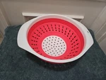 Euc Vremi 5 Quart Collapsible Colander - Bpa Free Red. Fixed Price $9.00.