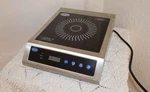 Globe GIR18 Electric Countertop Induction Range With 7 Power Level. Fixed Price $450.00.