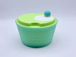 Green Piece 10" Tupperware Save Salad Spinner 4.5L Serving Bowl #3776. Fixed Price $39.99.