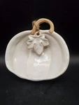 Mud Pie White Pumpkin Tidbit Dish BB50. Fixed Price $25.00.