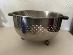 Vintage Farberware Stainless Steel Colander Strainer Black Handles Footed 9X6. Fixed Price $42.44.