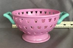 Disney Store Ltd, London Minnie Mouse Brunch Cooking Set Strainer Colander Only. Fixed Price $9.95.