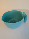 Plastic Farberware Colander Bowl Teal Round Kitchen W/ Strainer Handle 8" Dia. Fixed Price $10.00.