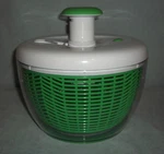Farberware Salad Spinner Large Capacity Easy Kitchen Tool. Fixed Price $25.00.