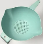 Vtg Tupperware 1523-8 Aqua Qt Strainer Colander W/ Handle Dual Spouts Large. Fixed Price $20.00.