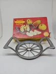 Westmark Fruit Slicer Vintage Apple Repair Slices With Box. Fixed Price $15.00.