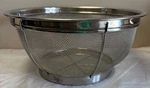 Pampered Chef Large Stainless Steel Mesh Colander Strainer 2797 11". Fixed Price $10.00.