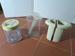 Oster Regency Kitchen Center Salad Shooter Small Medium Food Pushers Measurers. Fixed Price $8.70.