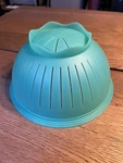 Nos Tupperware Impressions Colander Strainer Jadite Green 10 " 3097E-1. Fixed Price $12.95.