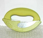 Avon Fresh Herb Non-slip Chopper Mincer Kitchen Chef Tool Accessory Green New. Fixed Price $12.99.
