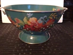 Pioneer Woman Footed 5 Qt Colander Blue Strainer Classic Floral Kitchen Enamel. Fixed Price $34.99.