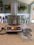 General Electric D1-4200 1970S Vintage Food Processor Chopper Works. Fixed Price $50.00.