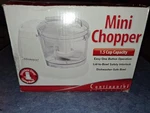 Continental Electric CE22361 White 1.5-CUP Mini Chopper #7955. Fixed Price $15.96.