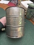 Bromwell's Bee Flour Sifter Metal Silver 5.5" Height With Handle Round. Fixed Price $9.99.