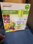 Spiralizer 4-BLADE Vegetable Slicer White New Excellent Condition 80 Watt. Fixed Price $21.00.