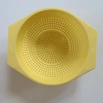 Mcm Shamrock Neatway Kitchen Food Strainer Colander Yellow Vtg Usa Fruit Bowl. Fixed Price $17.47.