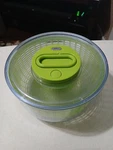 Vintage Zyliss 10" Inch Salad Spinner Bowl Green Lid W/ Pull Cord!!!. Fixed Price $28.00.