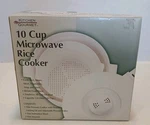 Gourmet Kitchen 10 Cup Microwave Rice, Vegetable, Meat Cooker Steamer White Nib. Fixed Price $26.99.