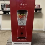 Kitchen Selectives 15OZ Personal Blender W/ Drink-through Lid Nib. Fixed Price $21.00.