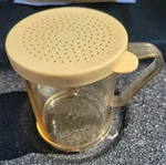 Vintage Cambro 10 Oz Shaker/dredge W/small? Ground Lid 96-SKR-LD. Fixed Price $12.00.