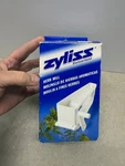 Zyliss Switzerland Herb Mill White / New In Box. Fixed Price $14.50.