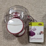 Nwt Chefn Garliczoom Clear Roll Chopper Compact Kitchen Tool Red. Fixed Price $12.00.