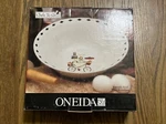 Oneida Stoneware Chefs Go Round Vegetable Bowl 9 1/8" 2004 Jennifer Garant. Fixed Price $14.75.