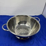 Vtg Progressive Stainless Steel Large Silver Colander 11.5" X Made Korea. Fixed Price $24.29.