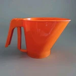 Vintage Rubbermaid Hand Held 3-CUP Sifter Orange Heavy Duty Plastic 2748 (GG6). Fixed Price $9.00.