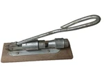 Vintage - Adjustable Pecan Cracker Reed's Rocket Reeds Machine Co.. Fixed Price $14.26.