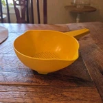 Tupperware Yellow Plastic Food Strainer With Handles For Pasta, Vegetables. Fixed Price $10.00.