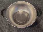 Oneida Colander Stainless Steel Strainer 11 Diameter Footed With Rubber Handles. Fixed Price $10.80.